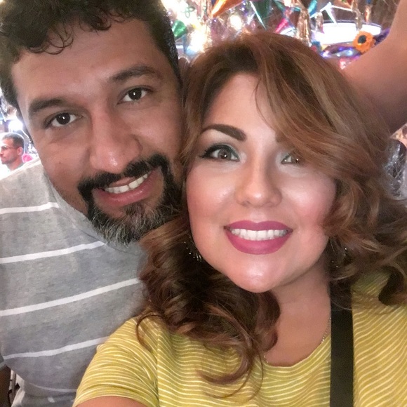 Meet your Posher, Esmeralda - Picture 1 of 1